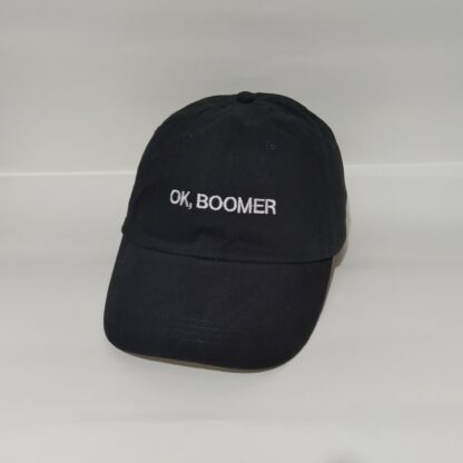 Καπέλο τζόκεϊ με κέντημα - OK Boomer