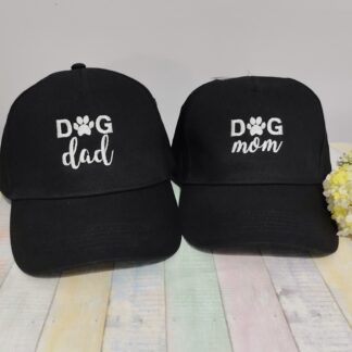 Σετ δύο καπέλων τζόκεϊ με κέντημα - Dog dad-Dog mom