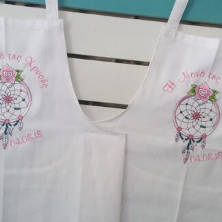 Ποδιά με κέντημα για νονά/νονό - Θέμα βάπτισης-Ονειροπαγίδα